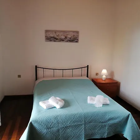 Louise House Semesterbostad
